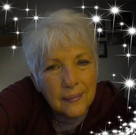 Meet your Posher, Linda - Picture 1 of 1